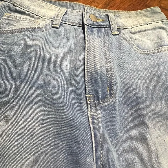 SHEIN women’s size XS ripped wide leg jeans - Picture 4 of 6